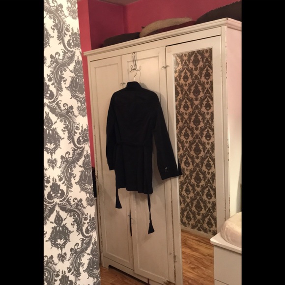 Old Navy Black Short Trench Coat - Picture 13 of 13